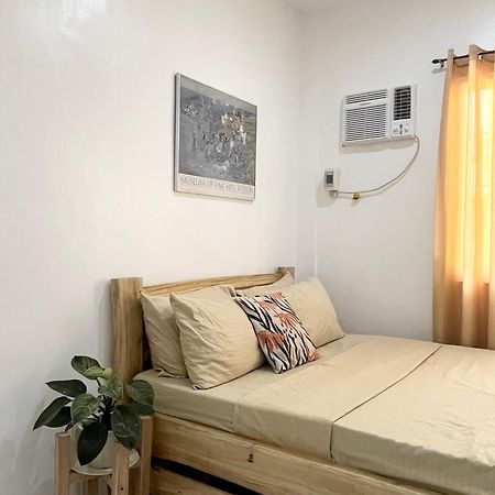 Sunnydale Apartelle -Room Accommodation Near Calatagan Beach Resorts Батангас Экстерьер фото
